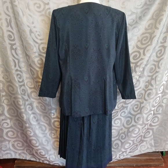 Leslie fay skirt and jacket set - Picture 6 of 11
